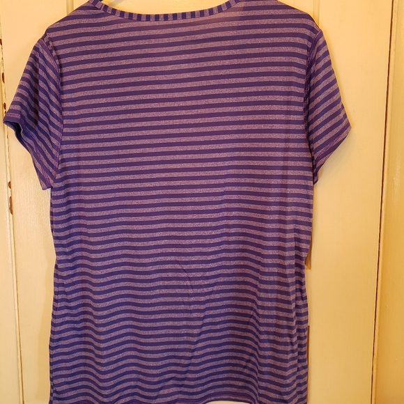 Danskin NOW Women's Shirt - Picture 4 of 5